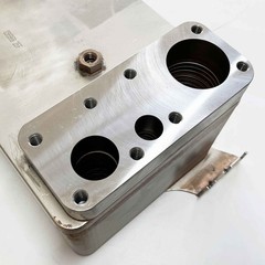 NEW OIL COOLER – DIRECT MOUNT FOR 29538013 ALLISON 3000/4000 TRANSMISSIONS