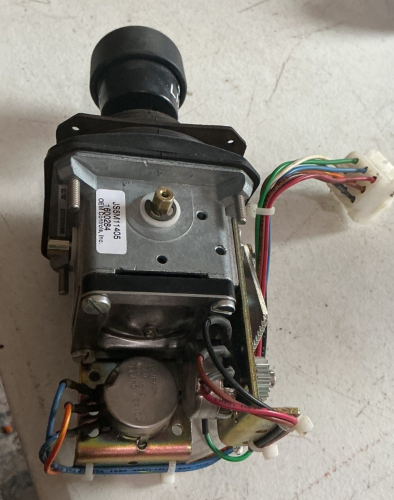 jlg boom lift joystick controller ,2 axis , 1600284