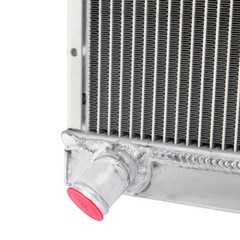 Radiator For Kubota L Series L175 L185 L1500 L1801 L1501 Tractor (15221-72060)