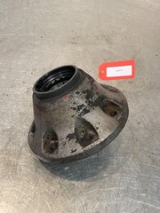 Massey Ferguson 2775 Tractor Front Hub
