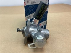 Bosch Fuel Transfer Manual Hand Primer Pump for John Deere Equipment, 4450