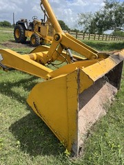 John Deere 410E Front Loader Bucket, Arms & Cylinders