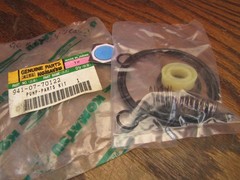 Komatsu 941-07-70122 Pump Parts Kit New in Bag Made in Japan OEM
