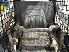 Bobcat 743B Seat – Used | P/N 6669135
