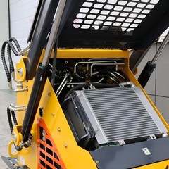 Mini Skid Steer Loader 24HP 4-in-1 Bucket 3-Stage Pump Hydraulic System 3 pumps