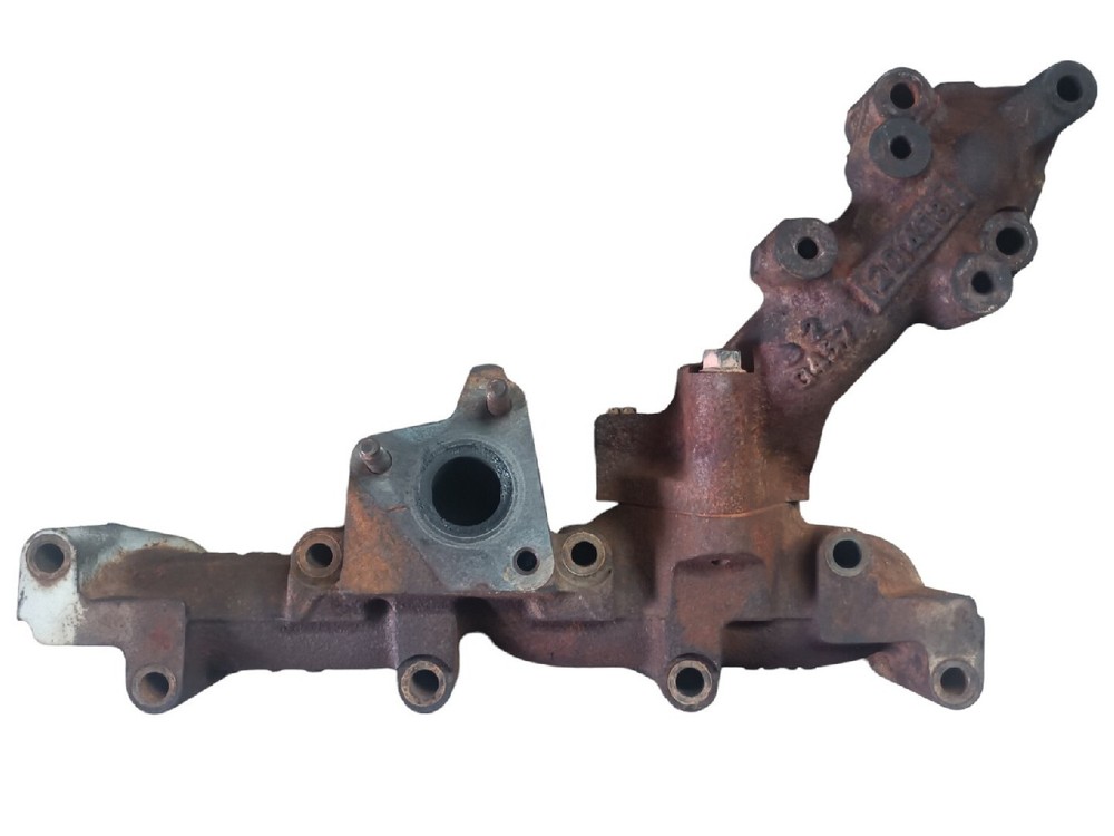 Isuzu 4LE2X Turbo Exhaust Manifold 4 Cylinder Diesel Engine Oem