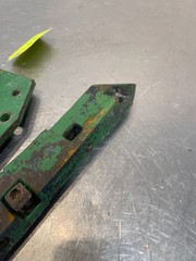 John Deere 2020 Tractor 3pt Sway Blocks & Plates T21463