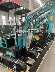AGT QH12 Mini Excavator 1Ton Digger 13.5HP Engine Tracked Crawler B&S Gas EPA
