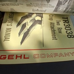 GEHL AGRICULTURE SERVICE OWNERS MANUAL BINDER OF Over 30 MIXED MANUALS