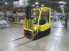 2020 Hyster J35XNT 3500lb Electric 3 Stage Mast 36-Volt Sideshift Forklift #3