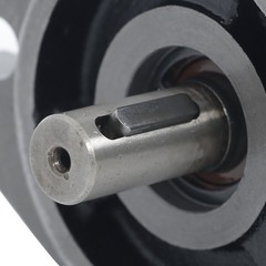 SAE A-2 Hydraulic Gear Pump 1-4GPM Flange 5/8 Inch Keyed Shaft CCW Cast Iron