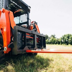 Titan Attachments HD Skid Steer Hay Frame Attachment, Three 39″ Hay Spears
