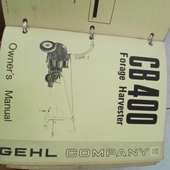GEHL AGRICULTURE SERVICE OWNERS MANUAL BINDER OF Over 30 MIXED MANUALS