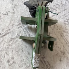 BW15242 BRKT ASSY fits JOHN DEERE Bucket Attachment MISSING PIN