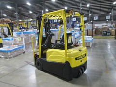 2020 Hyster J35XNT 3500lb Electric 3 Stage Mast 36-Volt Sideshift Forklift #3