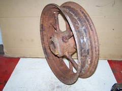 F&H Round Spoke Front Tractor Wheel 16″ Rim FRENCH HECT HC223 Original Implement