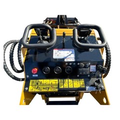 MX-CRT23 Mini Stand-On Skid Steer 24HP Rato Gas Compact Track Loader Landscaping