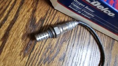 GM1) GM General Motors Genuine OEM Oxygen Sensor 213-3528