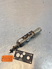 1979 Massey Ferguson MF 2775 Tractor Hydraulic Valve