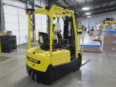 2020 Hyster J35XNT 3500lb Electric 3 Stage Mast 36-Volt Sideshift Forklift #3