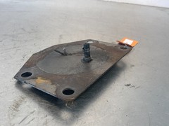 1979 Massey Ferguson MF 2775 Tractor Lower Transmission Clutch Cover Plate