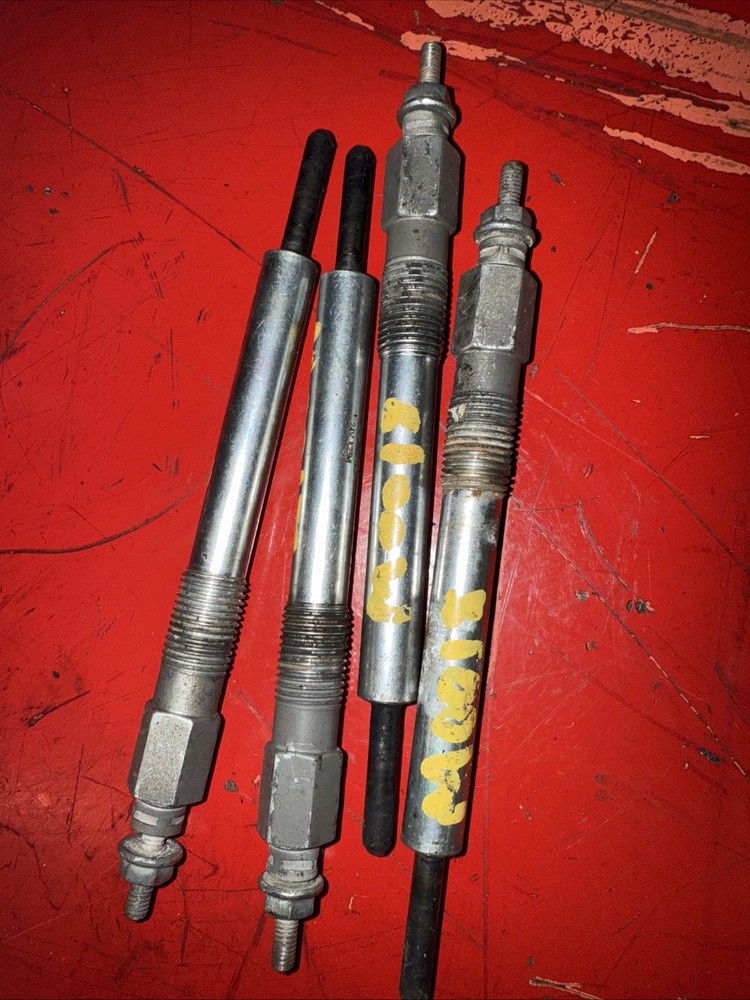 Isuzu 4LE2X4 Glow Plugs 4 Cylinder Diesel Engine Oem
