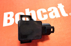 Bobcat 7008115 Hydrostatic Pump Sensor SJC Skid Steer Track Loader (GENUINE OEM)