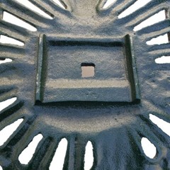 Metal Faithfully Reproduced Cast Iron John Deere Tractor Seat