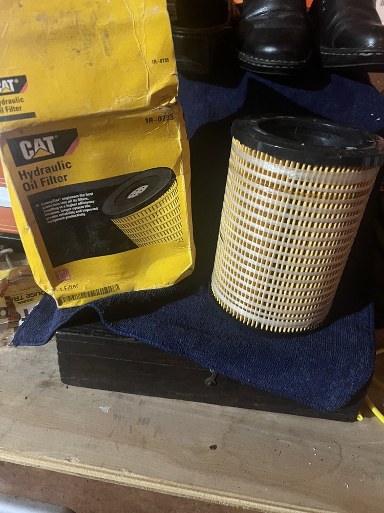 Caterpillar (Cat) 1R-0735 or 1R0735 Baldwin PT91 Wix 51204 Hydraulic Filter