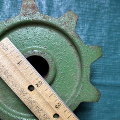 John Deere PK1484H Chain Sprocket 1” shaft 9 teeth approx 5-1/2” diameter