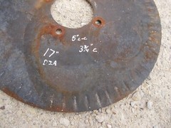 Universal disk blade 17″ for implement to pull behind a tractor