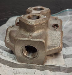 Terex 07.0704.0020 Hydraulic Diverter Valve Body DFE 10/6 BSP DFE152/6 Genie AWP