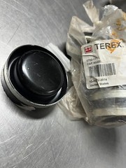 0702-111 GM TEREX Euclid WHEEL CAP 0702111