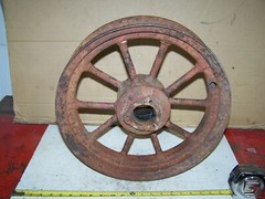 F&H Round Spoke Front Tractor Wheel 16″ Rim FRENCH HECT HC223 Original Implement