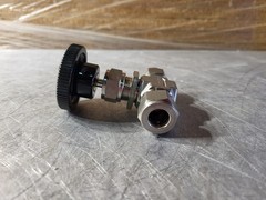 Swagelok 1/2″ Integral Bonnet Needle Valve SS-1RS8