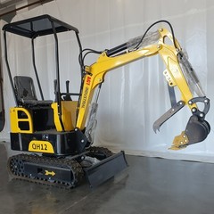 Agrotk QH12 Mini Excavator Briggs & Stratton Gas Engine Crawler Hydraulic Digger