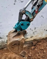 Quick Hitch Coupler for 0.8-3 Ton Mini Excavator fits Caterpillar/Bobcat/Kubota