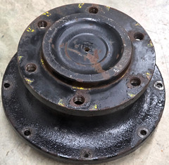 LVU23689 LVU23688 M136866 John Deere 4300 Tractor Front 4WD Hub Assem Fits Many