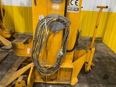(4) 20 TON (160,000 LBS TOTAL) RAILQUIP / NEUERO HEAVY DUTY MOBILE VERTICAL LIFT