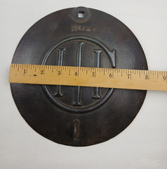 Original Vintage IHC International Harvester Co Cast Iron Farm Planter Box Lid