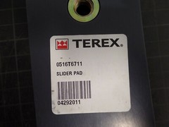 GENUINE TEREX 0516T6711 SLIDER WEAR PAD, N.O.S.