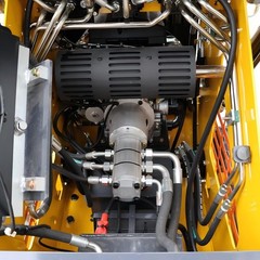 Mini Skid Steer Loader 24HP 4-in-1 Bucket 3-Stage Pump Hydraulic System 3 pumps