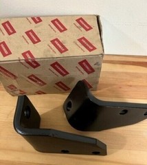 YANMAR Mounting Feet #129670-08231 & 129670-08241 Used in 4JH’S-NEW