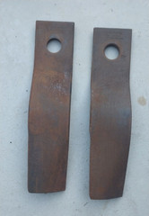 NEW, TWO BUSH HOG OEM Blades Part #67744 About 17″ x 4″ x 1/2″ Thick 1-1/2″ Hole