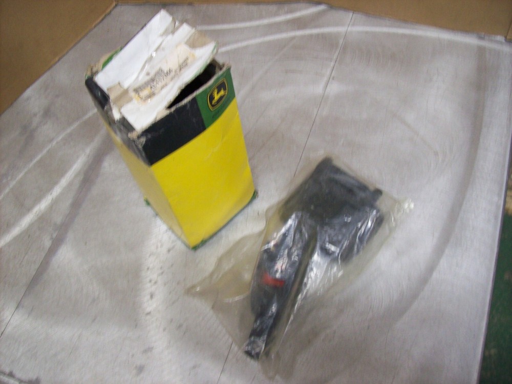 John Deere Genuine OEM Seat Belt Kit AL117366