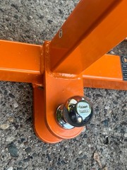 Wolverine QC2-26-18G Quick Coupler Adapter Hitch for tractors