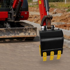1.5 T/3306.93 lbs Bucket Mini Excavator Bucket w/Metal Teeth ﻿Excavator Kampf