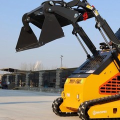 Mini Skid Steer Loader 24HP 4-in-1 Bucket 3-Stage Pump Hydraulic System 3 pumps