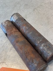 1979 Massey Ferguson 2775 Tractor 3pt Lift Cylinder Pins