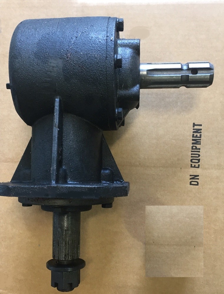 Gear Box for Rotary Cutter 45 hp Gear Box 1 3/8″ X 6 Spline Input Shaft
